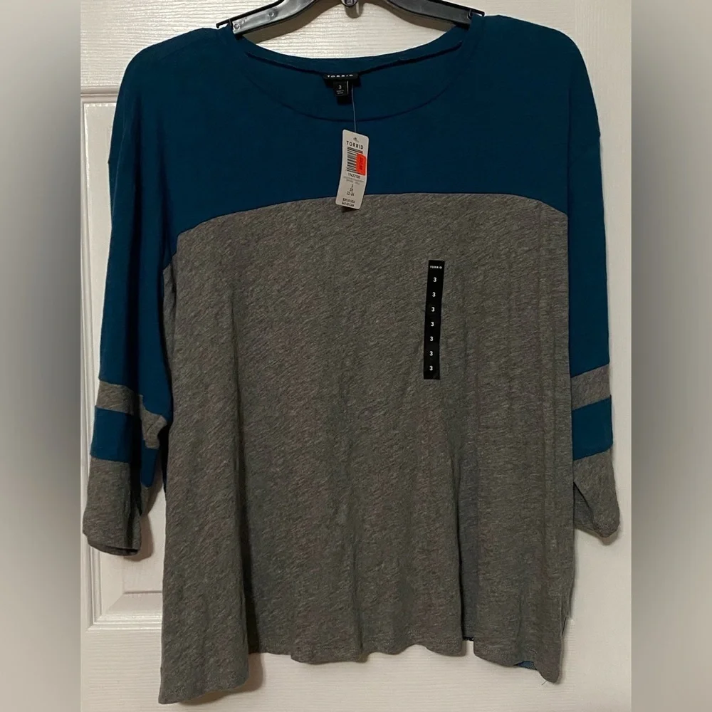 Torrid size 3 (22/24)Teal and Gray Women's Top - Picture 1 of 5